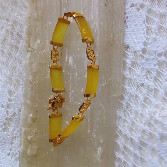 18K GP Yellow Jadeite/Jade Bracelet New - Picture 6 of 7